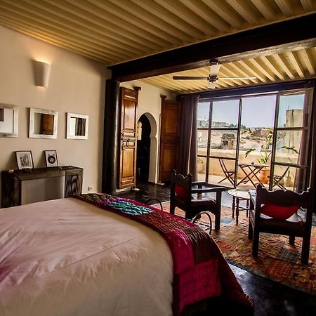 Riad Laaroussa Фес Экстерьер фото