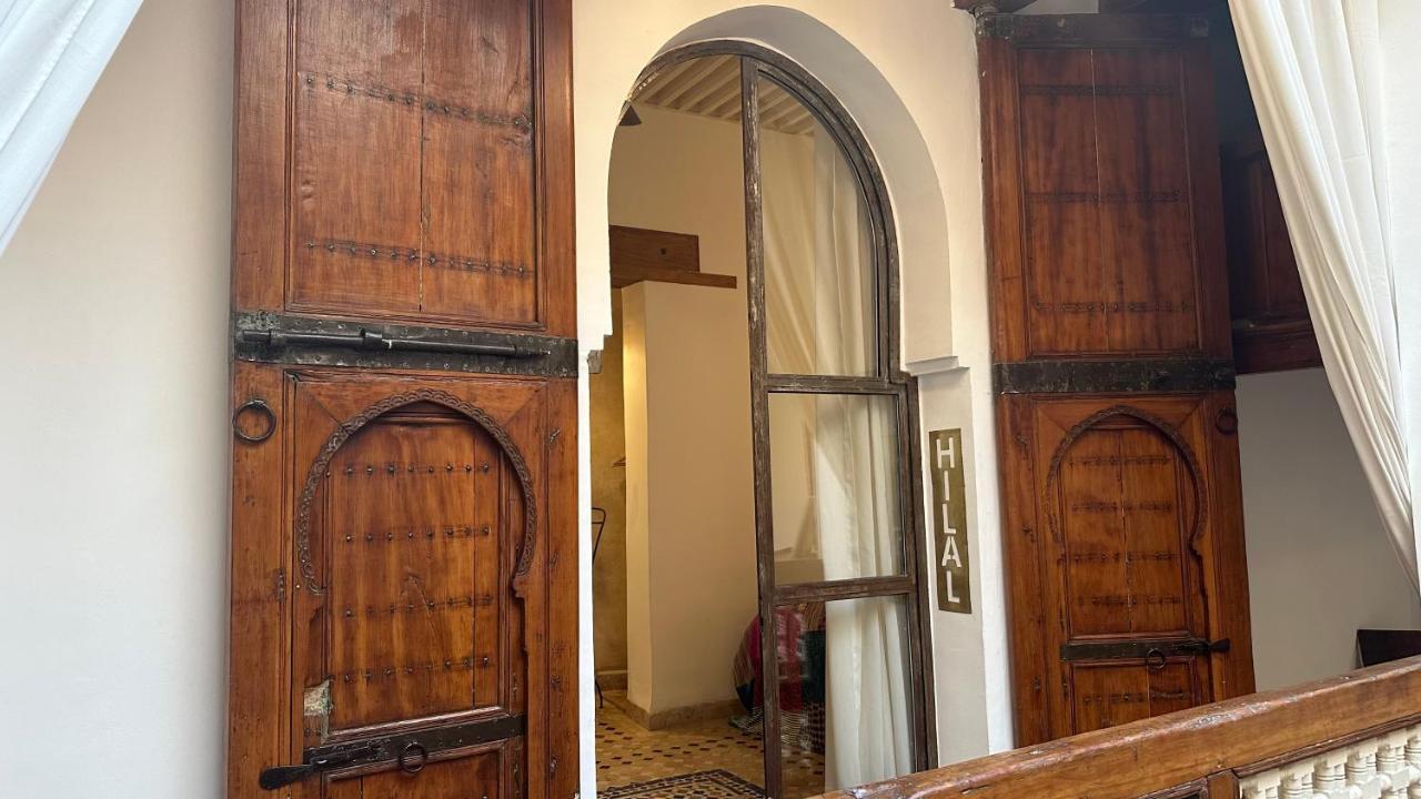 Riad Laaroussa Фес Экстерьер фото