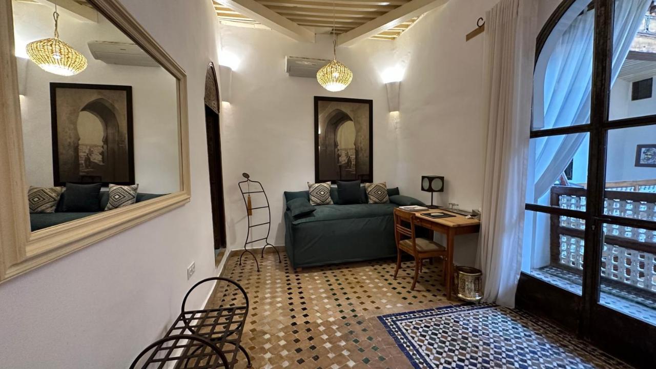Riad Laaroussa Фес Экстерьер фото